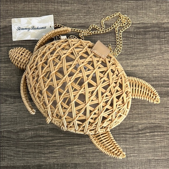 Tommy Bahama | Turtle Woven Bag 🐢 - Picture 7 of 11